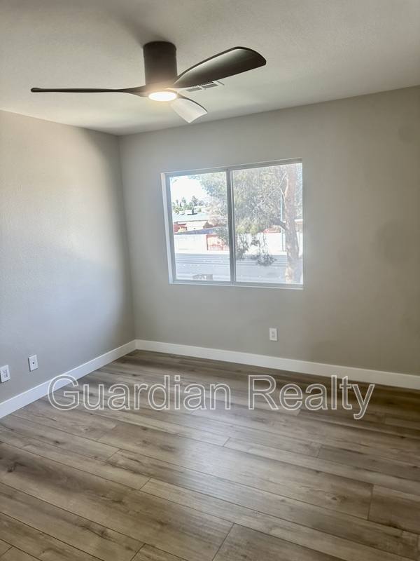 House for rent at 275 Adorno Dr, Henderson, NV 89074
