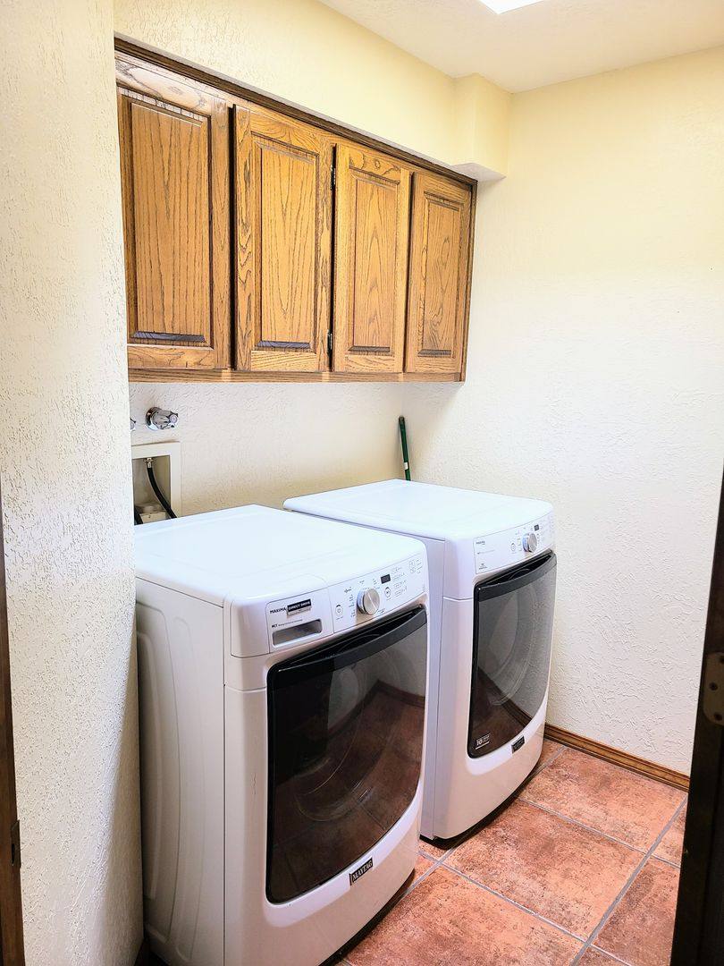 House for rent at 6912 La Costa Dr NE, Albuquerque, NM 87111