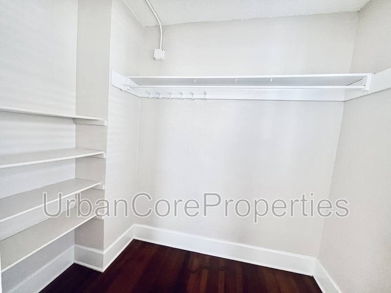 Apartment for rent at 500 5th St N #12-5, Saint Petersburg, FL 33701