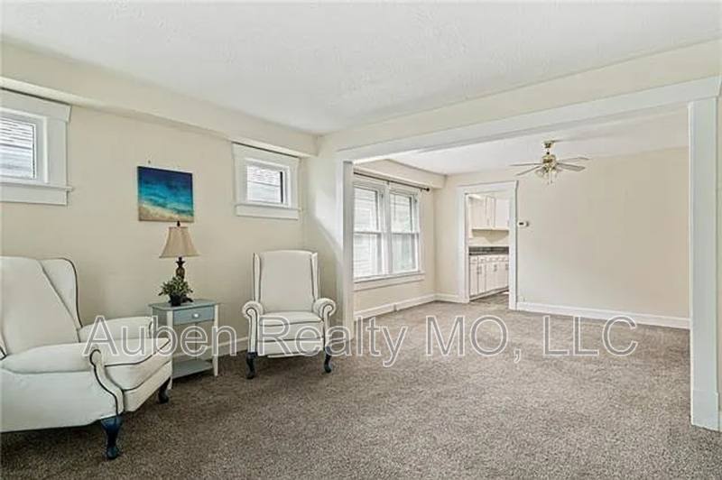 House for rent at 216 N Wheeling Ave, Kansas City, MO 64123
