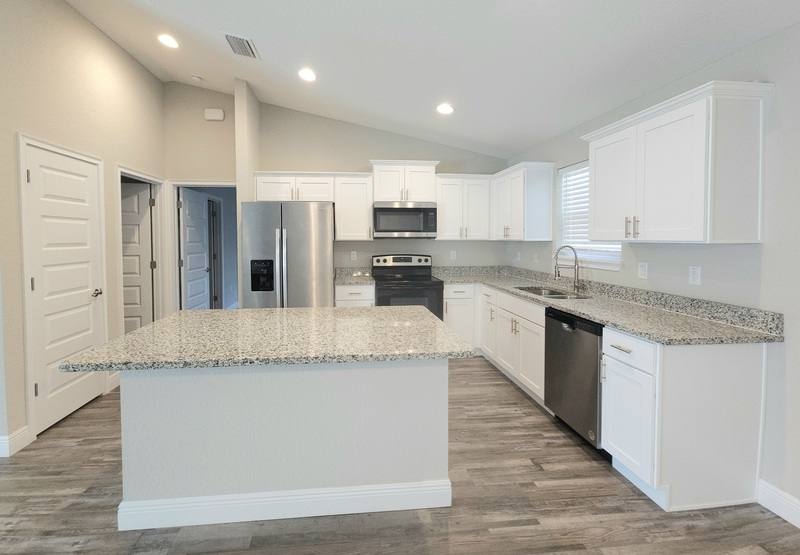 House for rent at 106 Oak Circle, Ocala, FL 34472