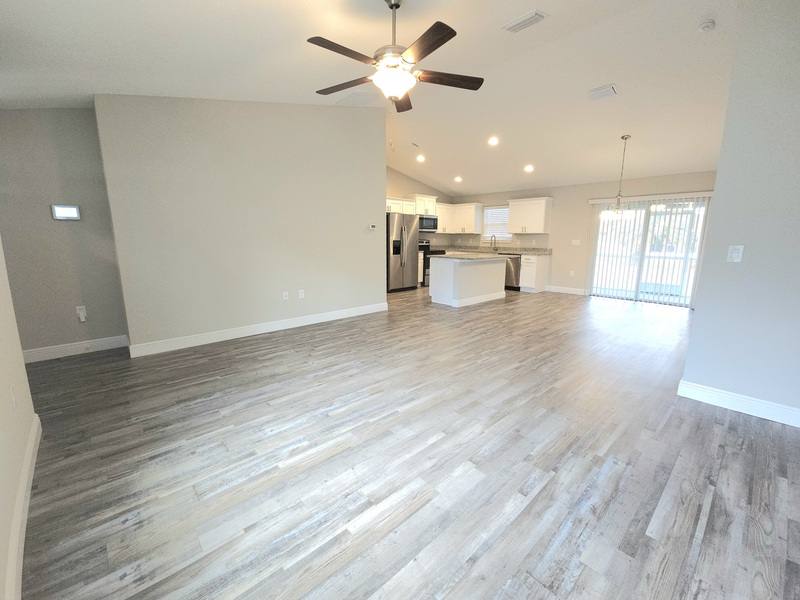 House for rent at 106 Oak Circle, Ocala, FL 34472