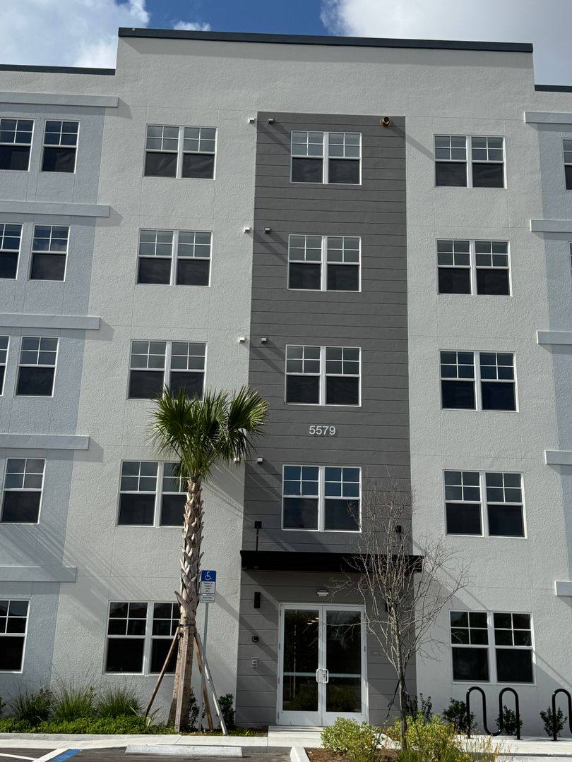Apartment for rent at 5579 Millenia Park Blvd, Orlando, FL 32839