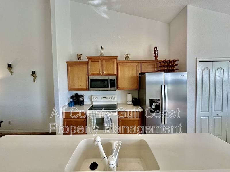 Condo for rent at 803 Fairwaycove Lane #203, Bradenton, FL 34212