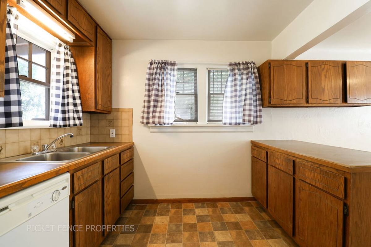 Apartment for rent at 2216 9th Ave, Greeley, CO 80631