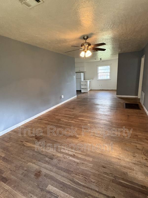 House for rent at 806 W 8th St, Ada, OK 74820