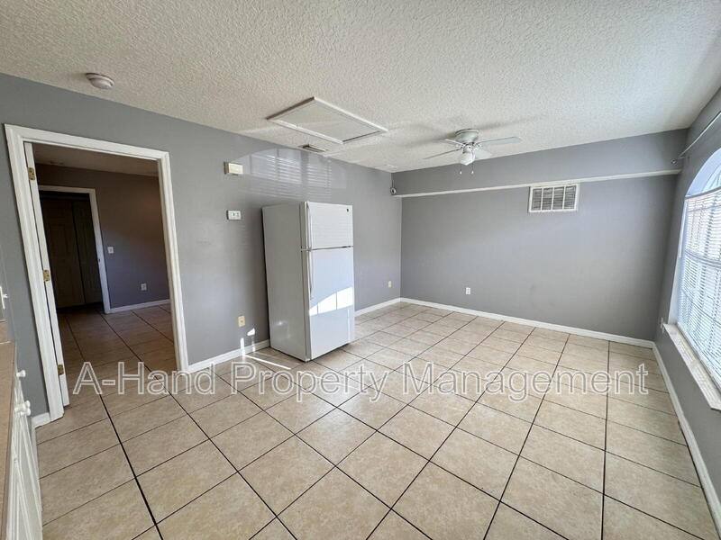 Apartment for rent at 2725 Fan Palm Dr #B, Davenport, FL 33897