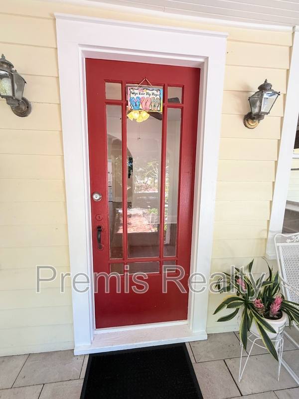 House for rent at 1103 Charles St, Clearwater, FL 33755