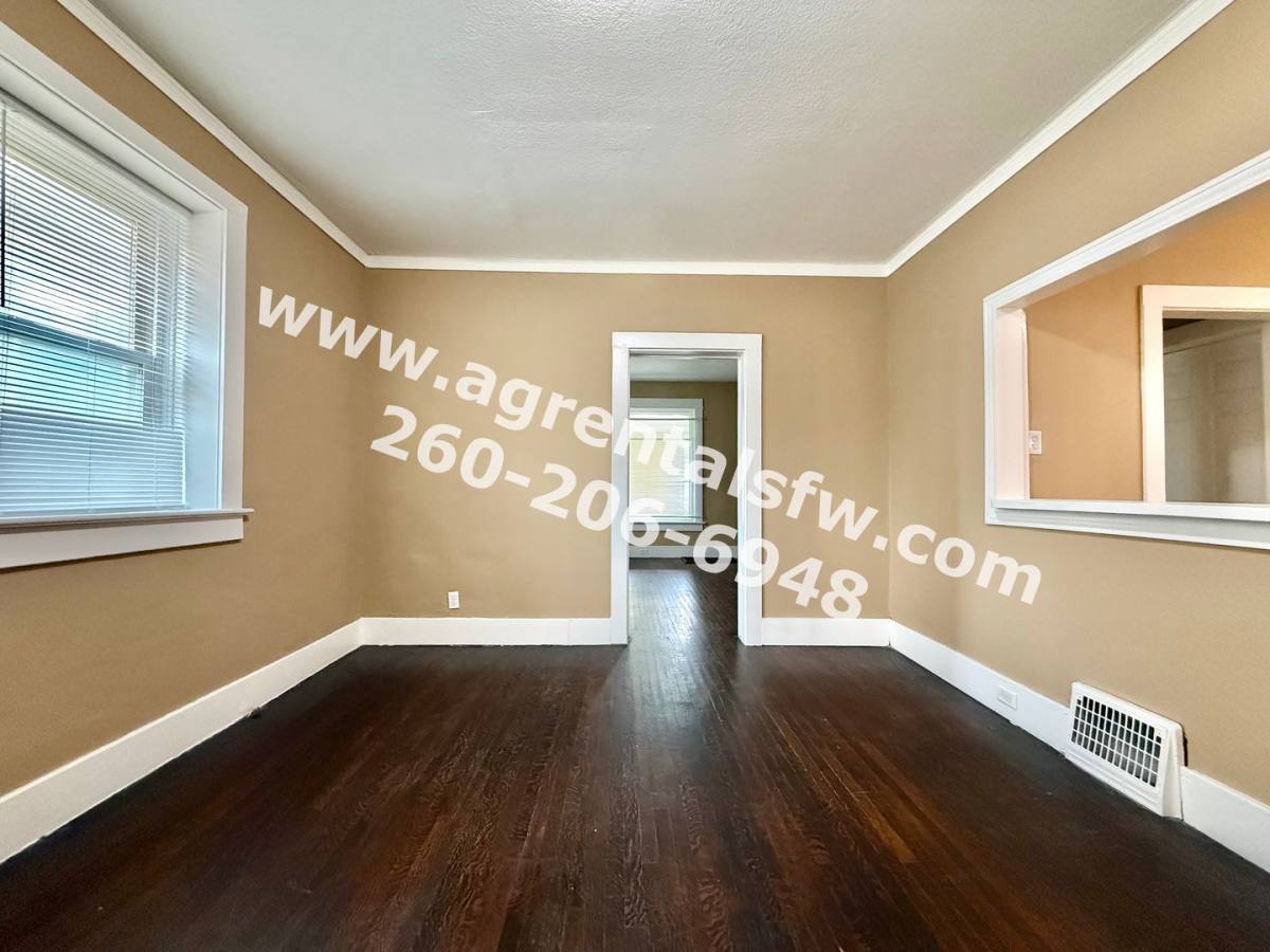 House for rent at 3221 Webster St, Fort Wayne, IN 46807