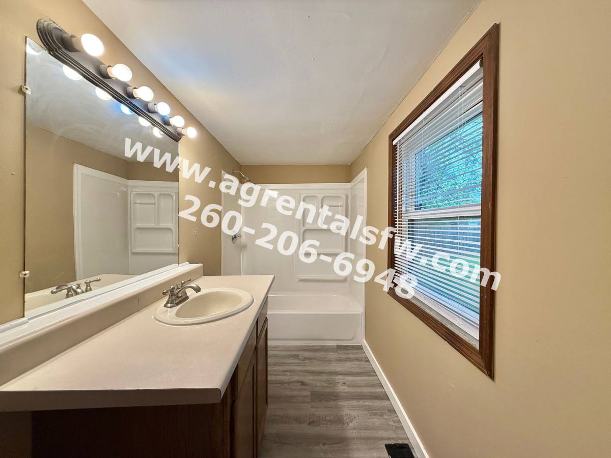 House for rent at 3221 Webster St, Fort Wayne, IN 46807