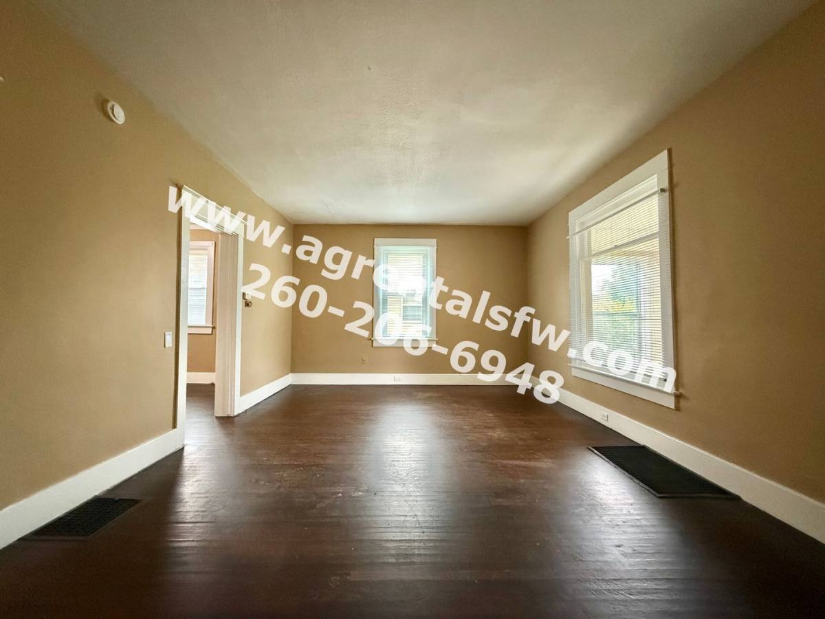 House for rent at 3221 Webster St, Fort Wayne, IN 46807