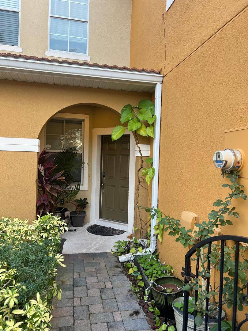 Townhouse for rent at 5435 Via Appia Way, Sanford, FL 32771