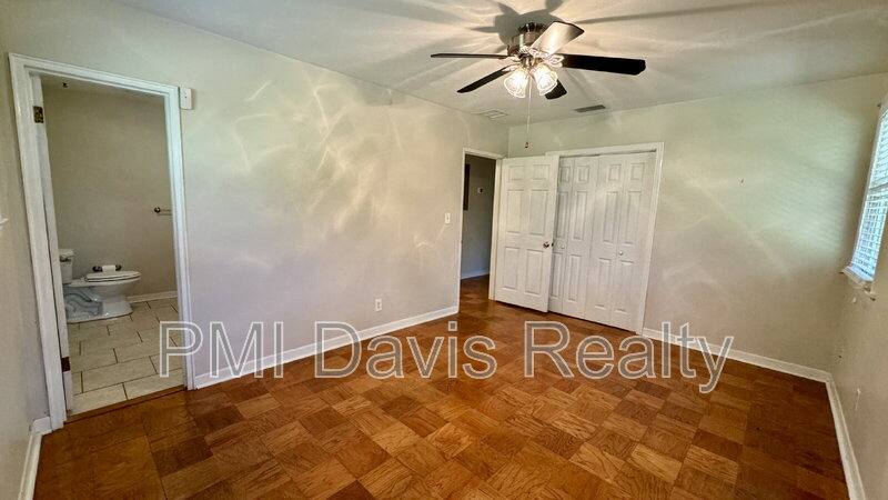 House for rent at 2543 Holly Point Rd W, Orange Park, FL 32073
