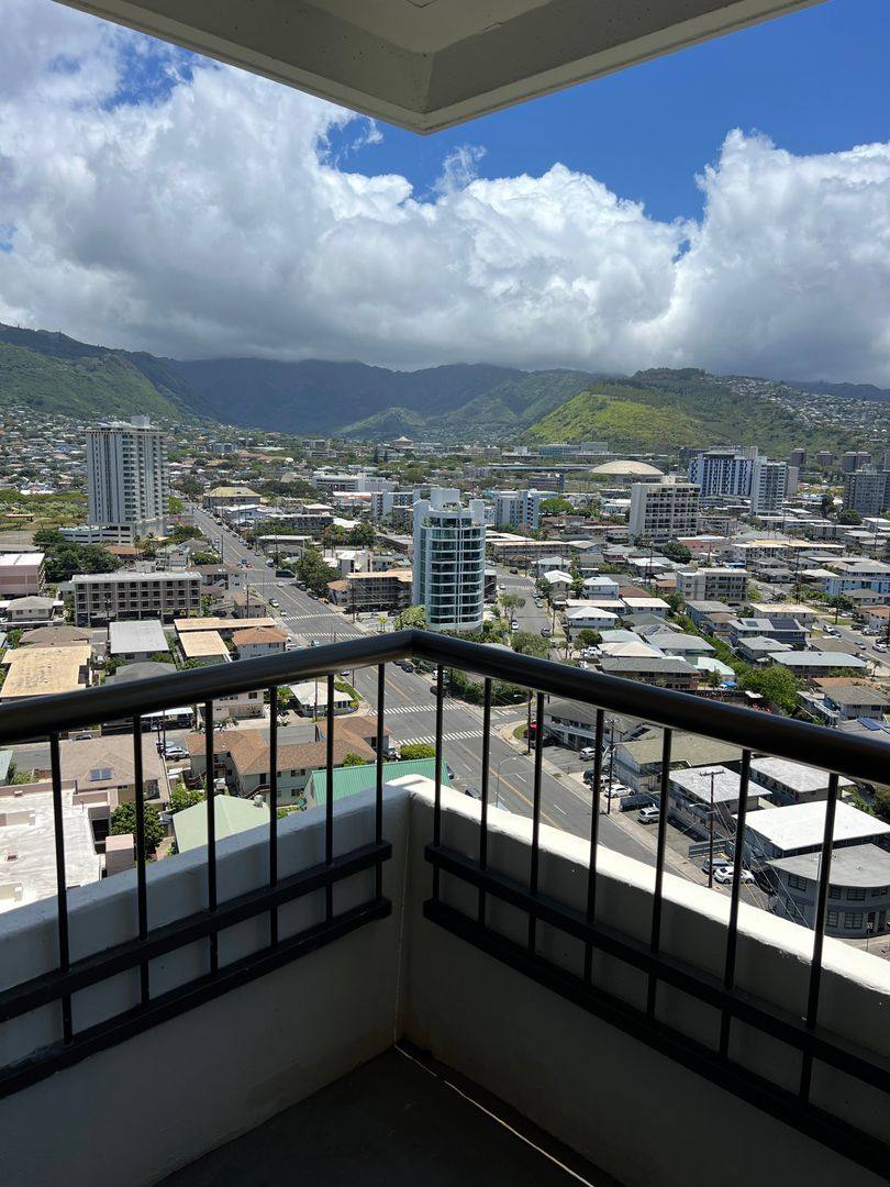 Apartment for rent at 2333 Kapiolani Blvd #MARCO Polo, Honolulu, HI 96826