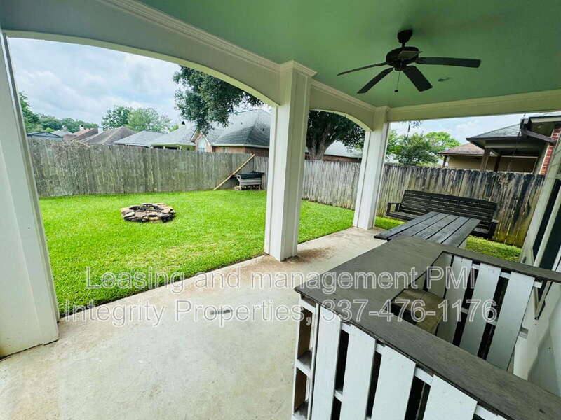 House for rent at 303 Barataria Bay Point, Lafayette, LA 70508