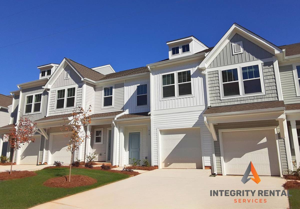 Townhouse for rent at 206 Grant St, Albemarle, NC 28001