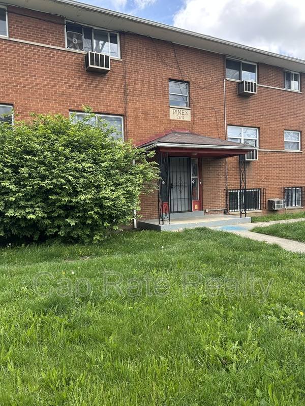 House for rent at 2174 Sullivant Ave, Columbus, OH 43223