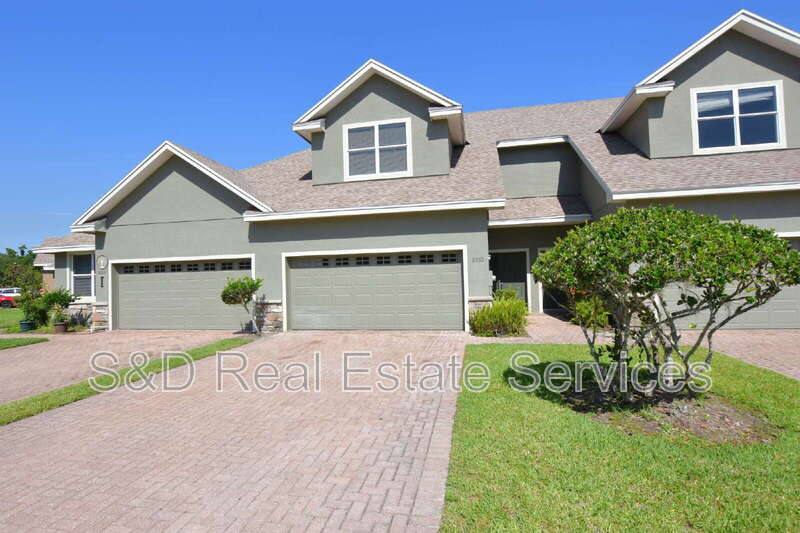 Townhouse for rent at 6352 Sedgeford Dr, Lakeland, FL 33811