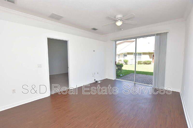 Townhouse for rent at 6352 Sedgeford Dr, Lakeland, FL 33811