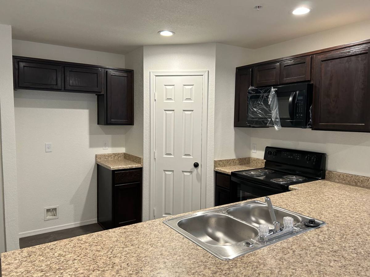 Townhouse for rent at 7347 E 38th St, Yuma, AZ 85365
