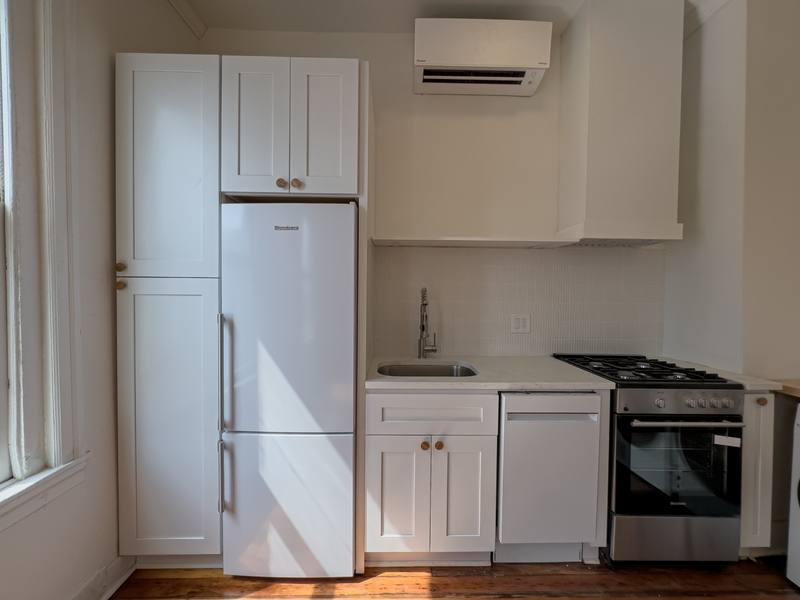 Townhouse for rent at 1223 N Franklin St #2F, Philadelphia, PA 19122