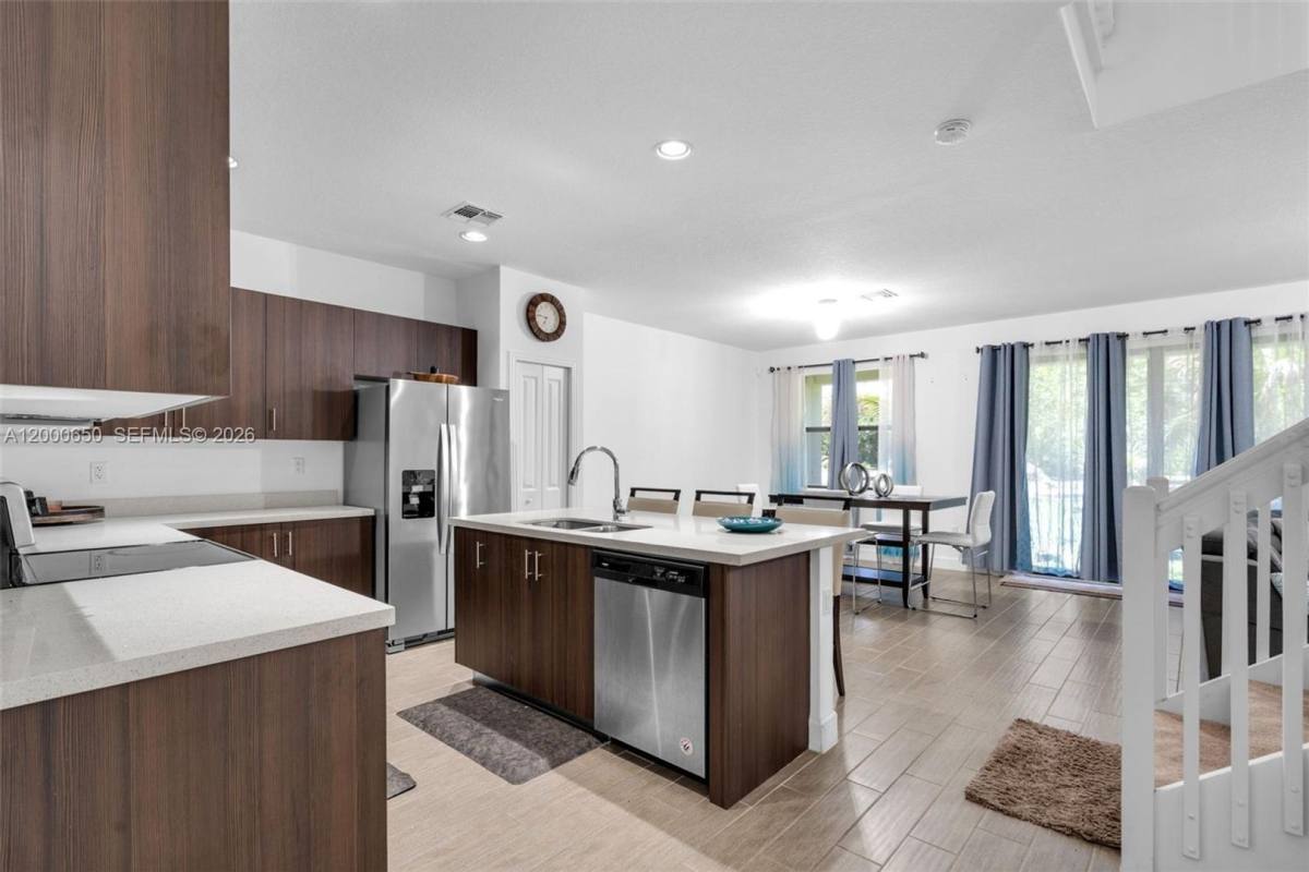 House for rent at 5113 NW 52nd St, Fort Lauderdale, FL 33319