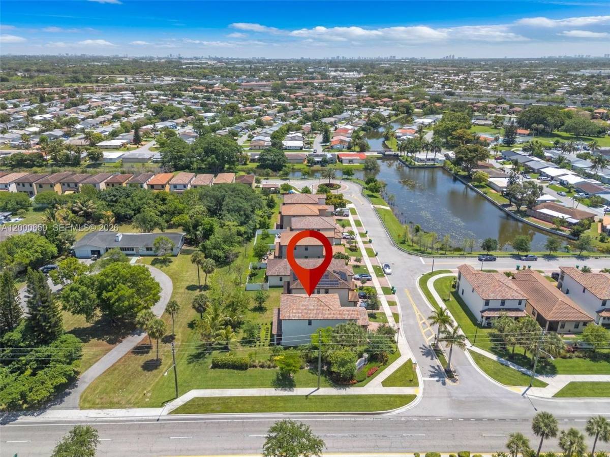 House for rent at 5113 NW 52nd St, Fort Lauderdale, FL 33319