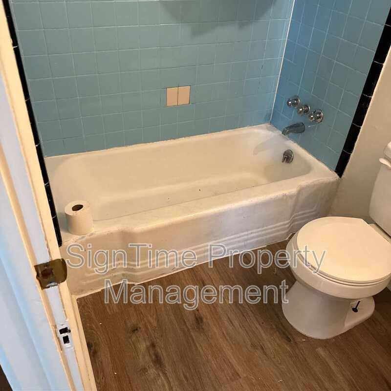 Apartment for rent at 38 E Franklin St #4, Hagerstown, MD 21740