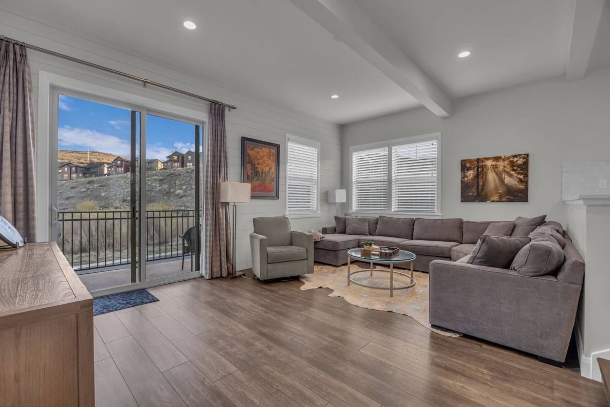 Townhouse for rent at 1072 W Cattail Court, Kamas, UT 84036
