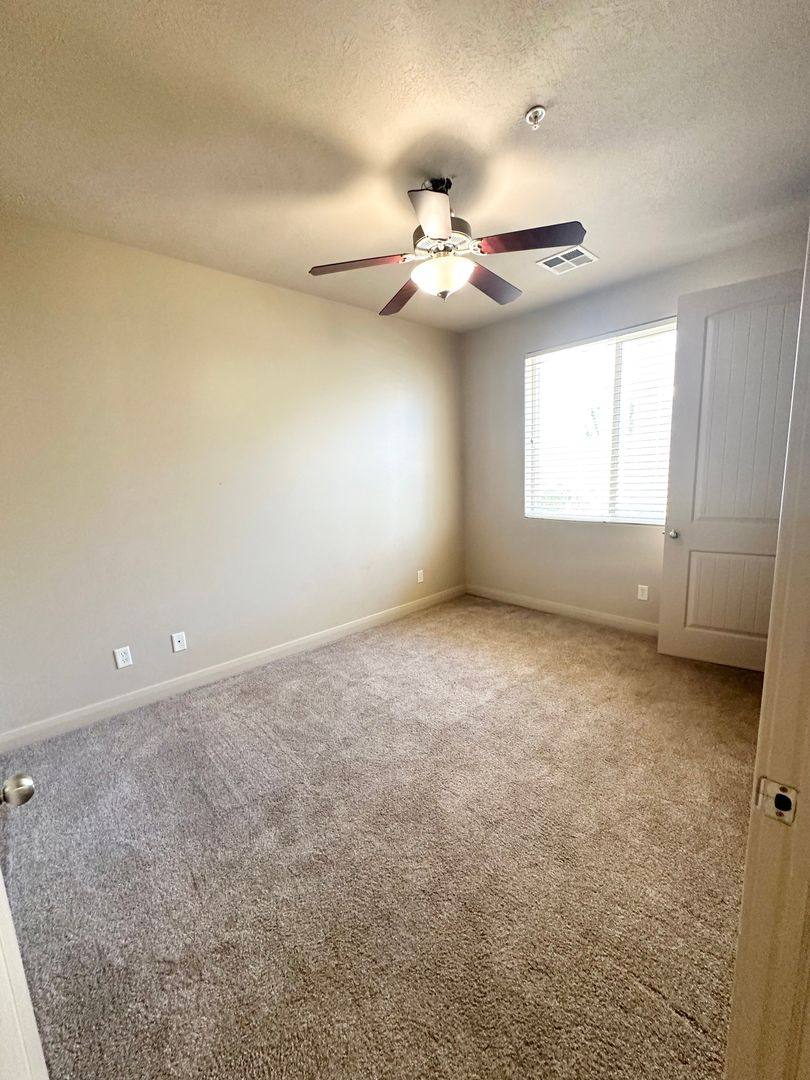 Condo for rent at 1845 W Canyon View Dr, Saint George, UT 84770