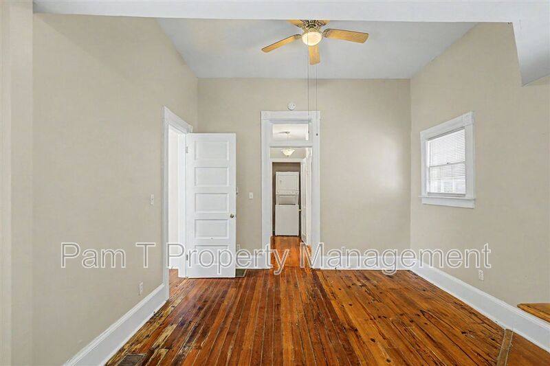Apartment for rent at 124 E Henry St #D, Savannah, GA 31401