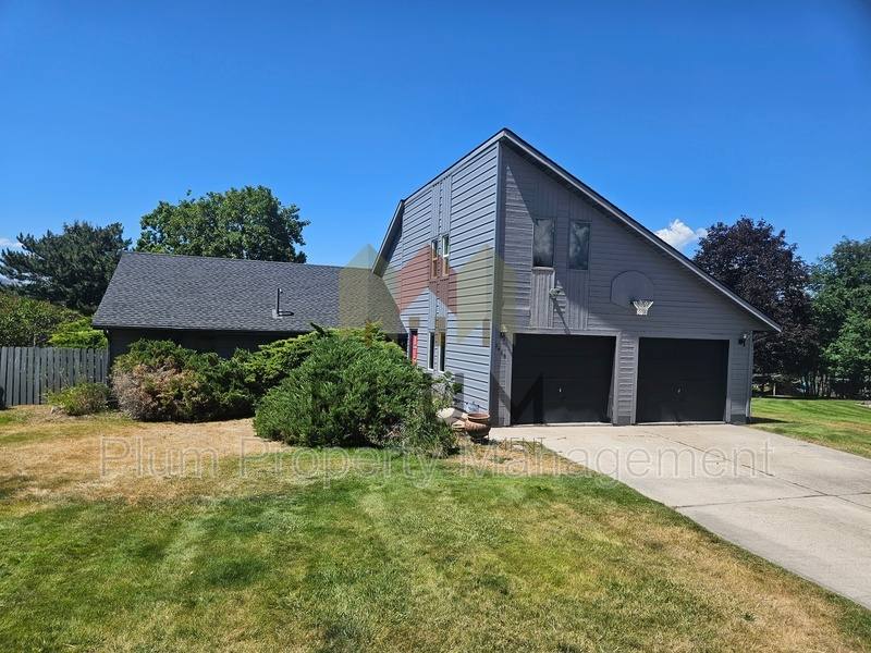 House for rent at 2422 56th St, Missoula, MT 59803
