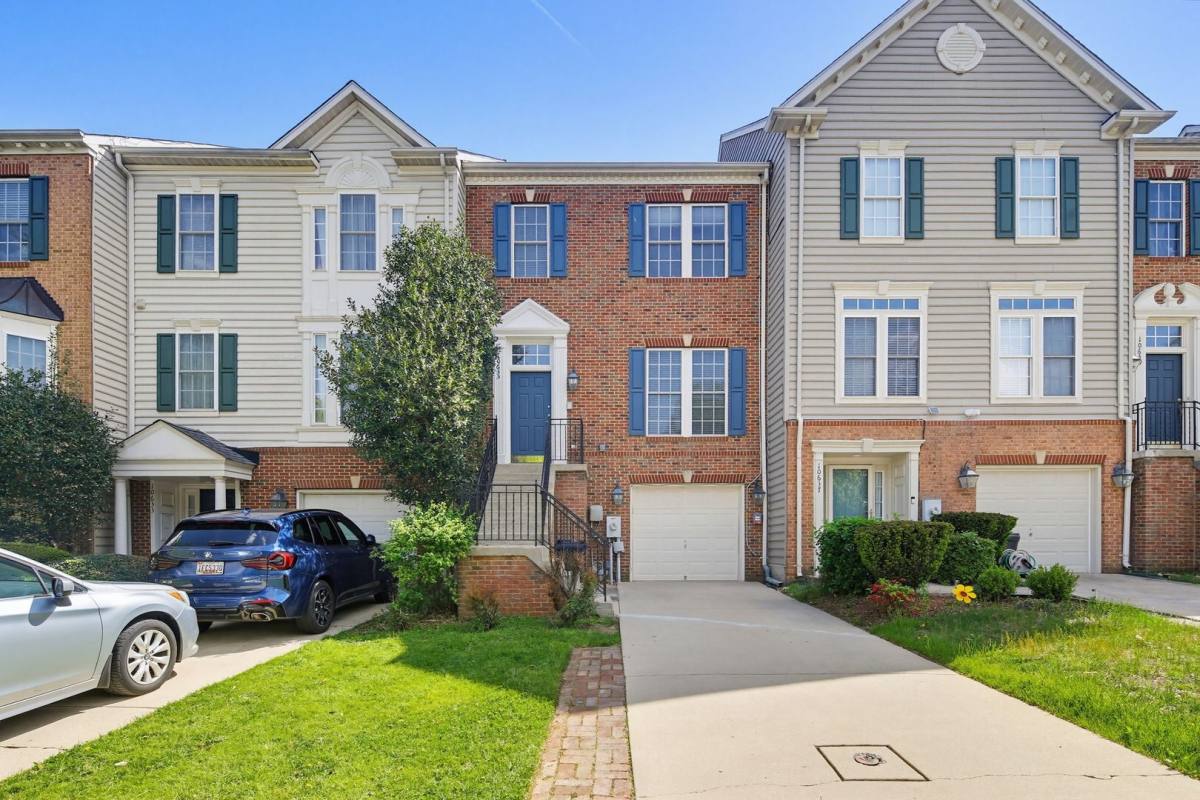 Townhouse for rent at 10635 Hillingdon Rd, Woodstock, MD 21163