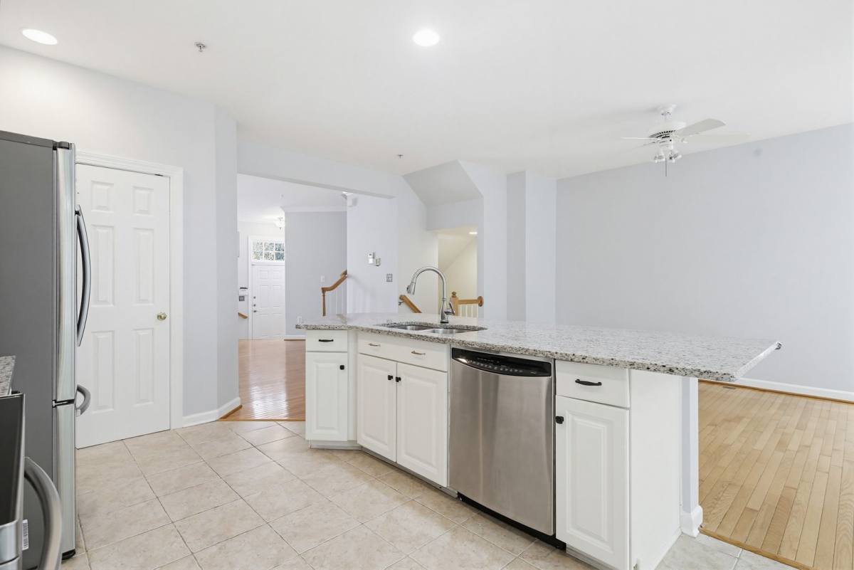 Townhouse for rent at 10635 Hillingdon Rd, Woodstock, MD 21163