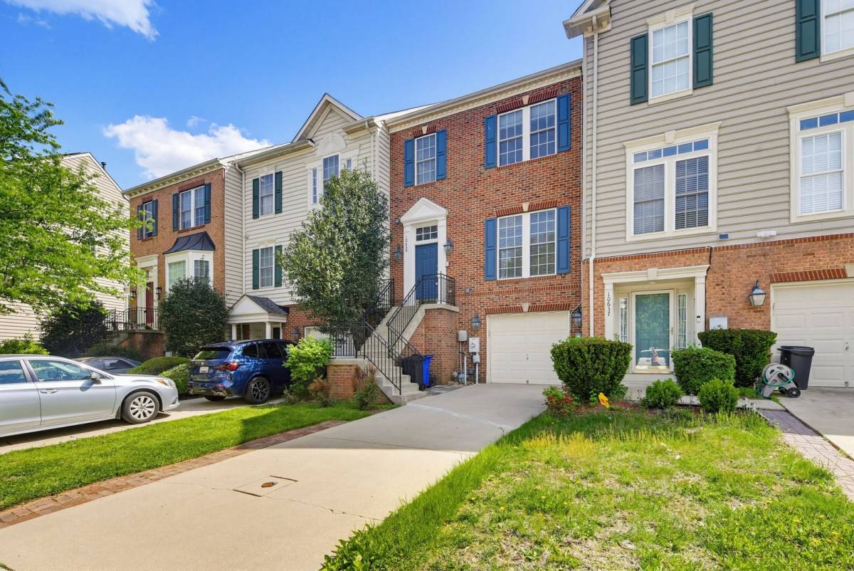 Townhouse for rent at 10635 Hillingdon Rd, Woodstock, MD 21163