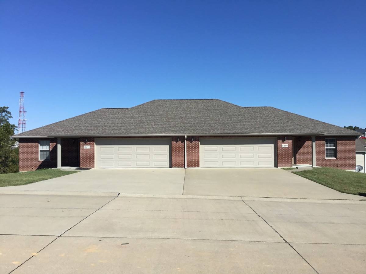Apartment for rent at 2478 2480 Travelers Way, Jackson, MO 63755