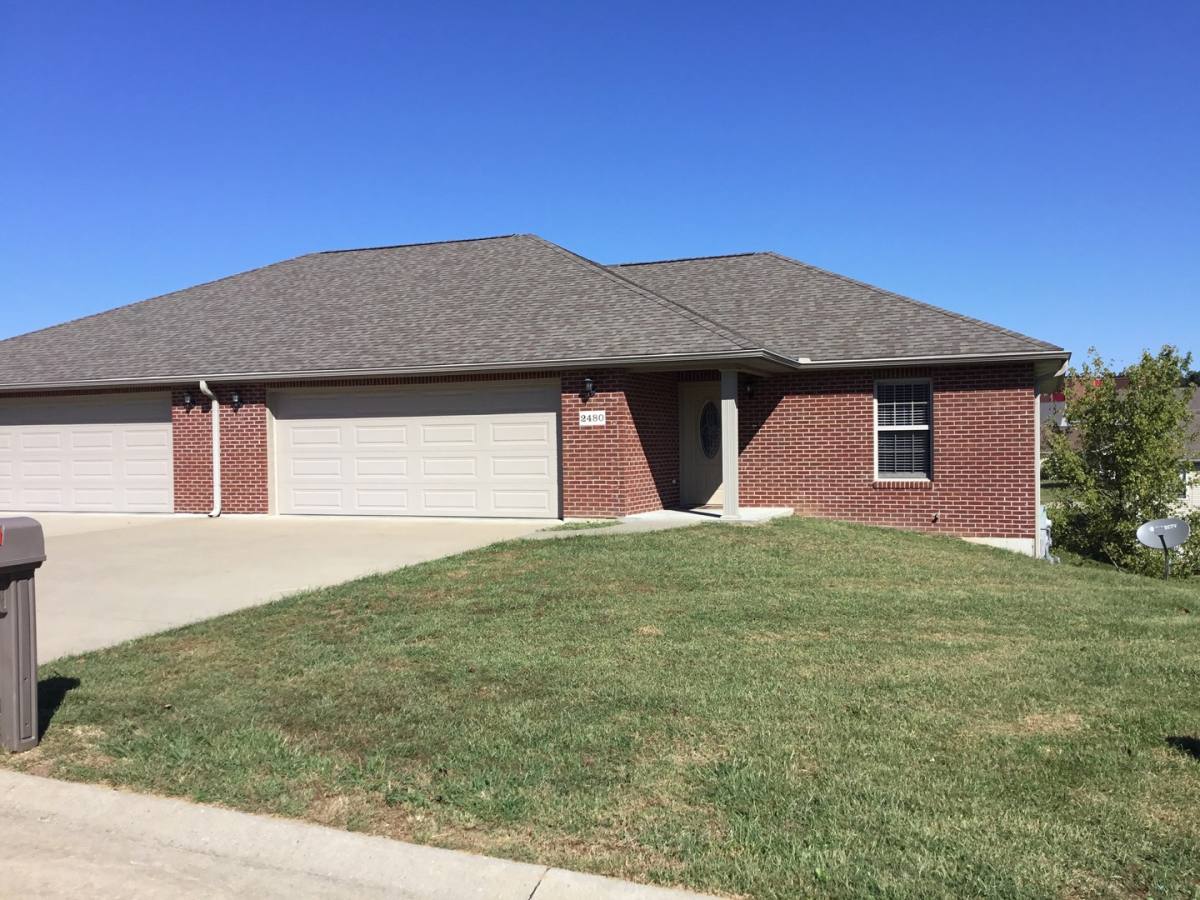 Apartment for rent at 2478 2480 Travelers Way, Jackson, MO 63755