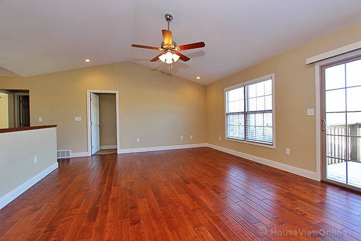Apartment for rent at 2478 2480 Travelers Way, Jackson, MO 63755