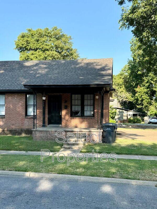Townhouse for rent at 717 Flint, Jonesboro, AR 72401