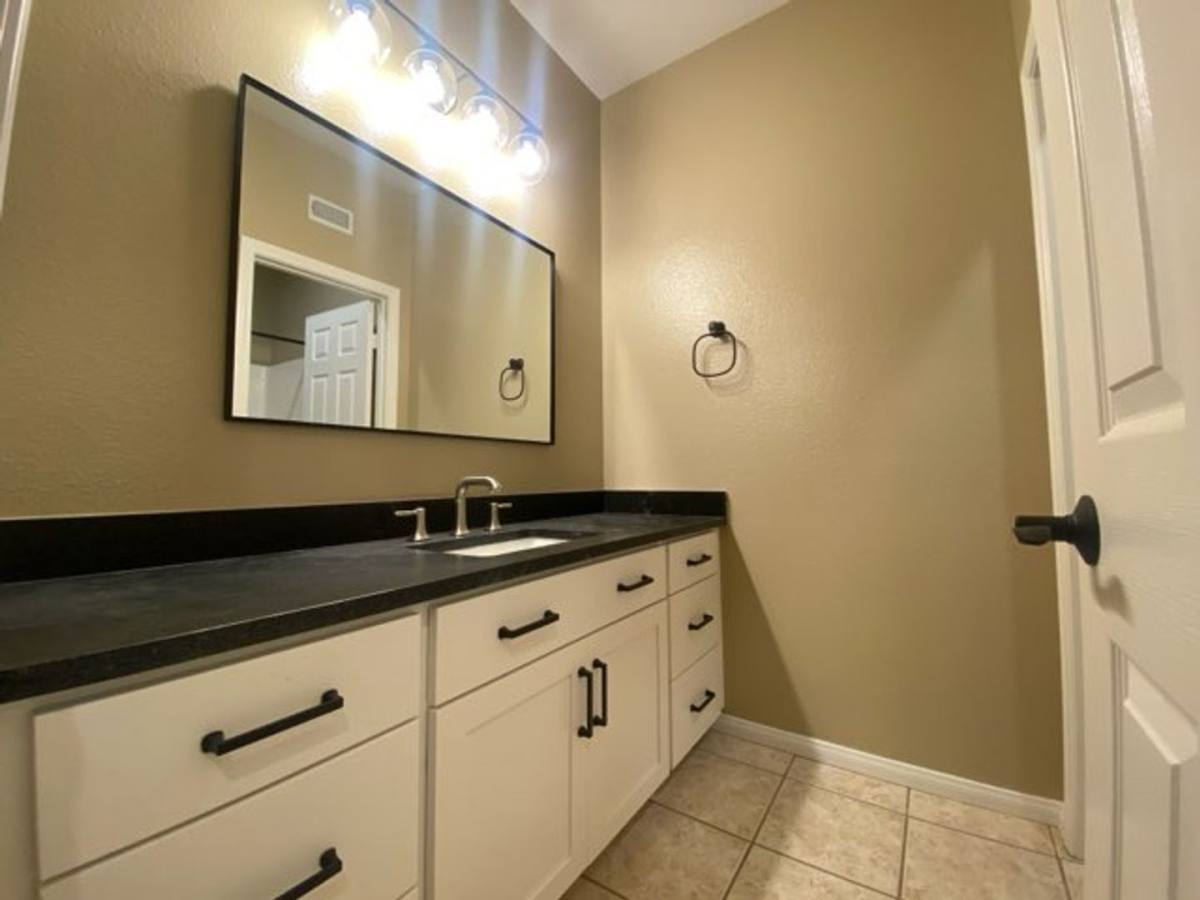 House for rent at 409 Lexington Circle, Oceanside, CA 92057