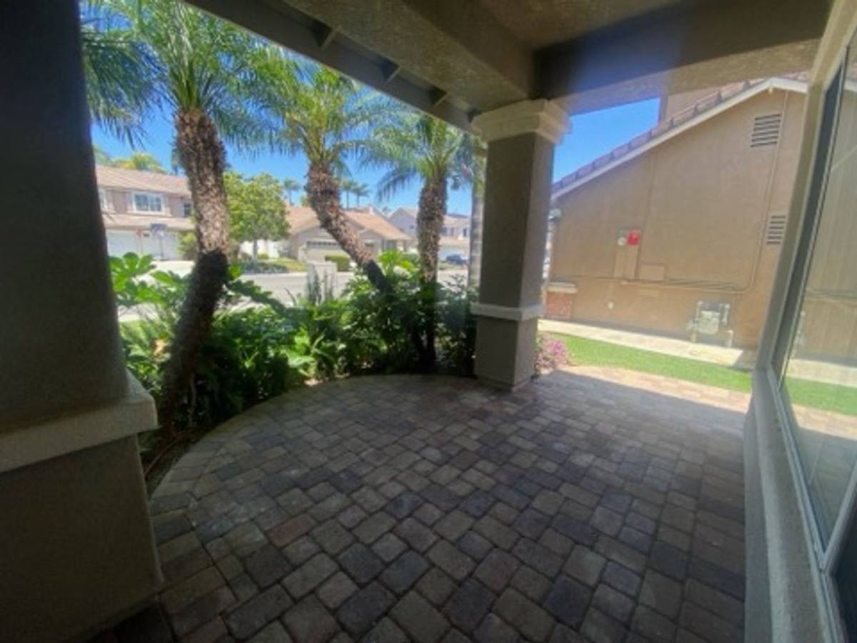 House for rent at 409 Lexington Circle, Oceanside, CA 92057