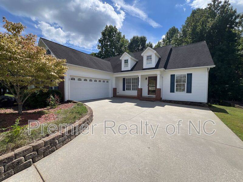 House for rent at 246 Winding Creek Rd, Mocksville, NC 27028