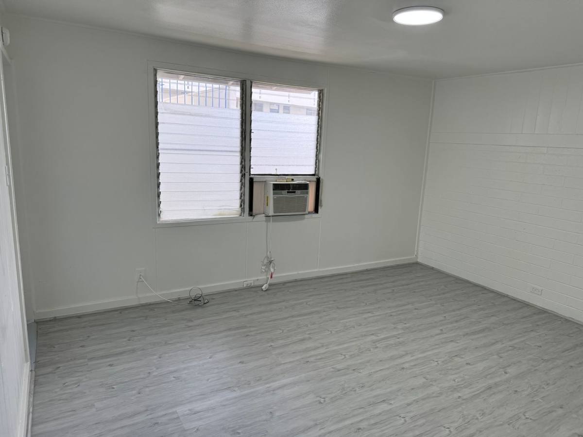 Apartment for rent at 2630 Maunawai Place, Honolulu, HI 96826