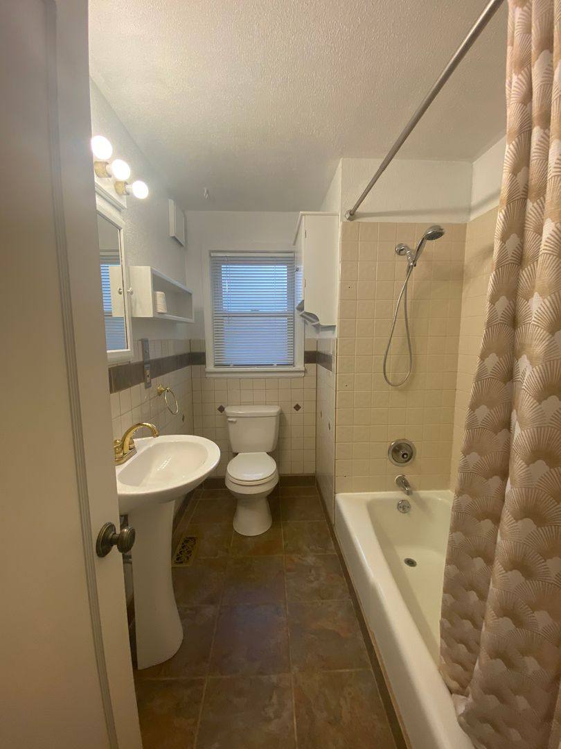 House for rent at 3703 W Rockwell Ave, Spokane, WA 99205