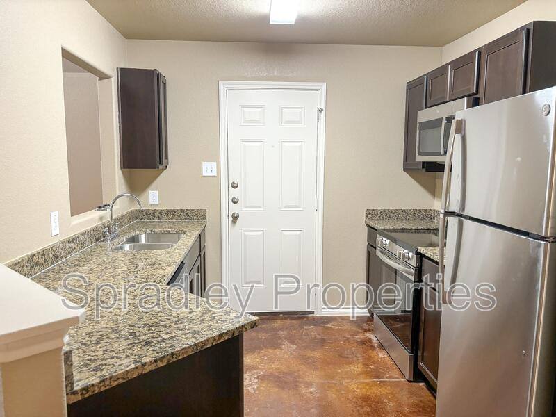 Townhouse for rent at 1004A San Saba Court, Belton, TX 76513