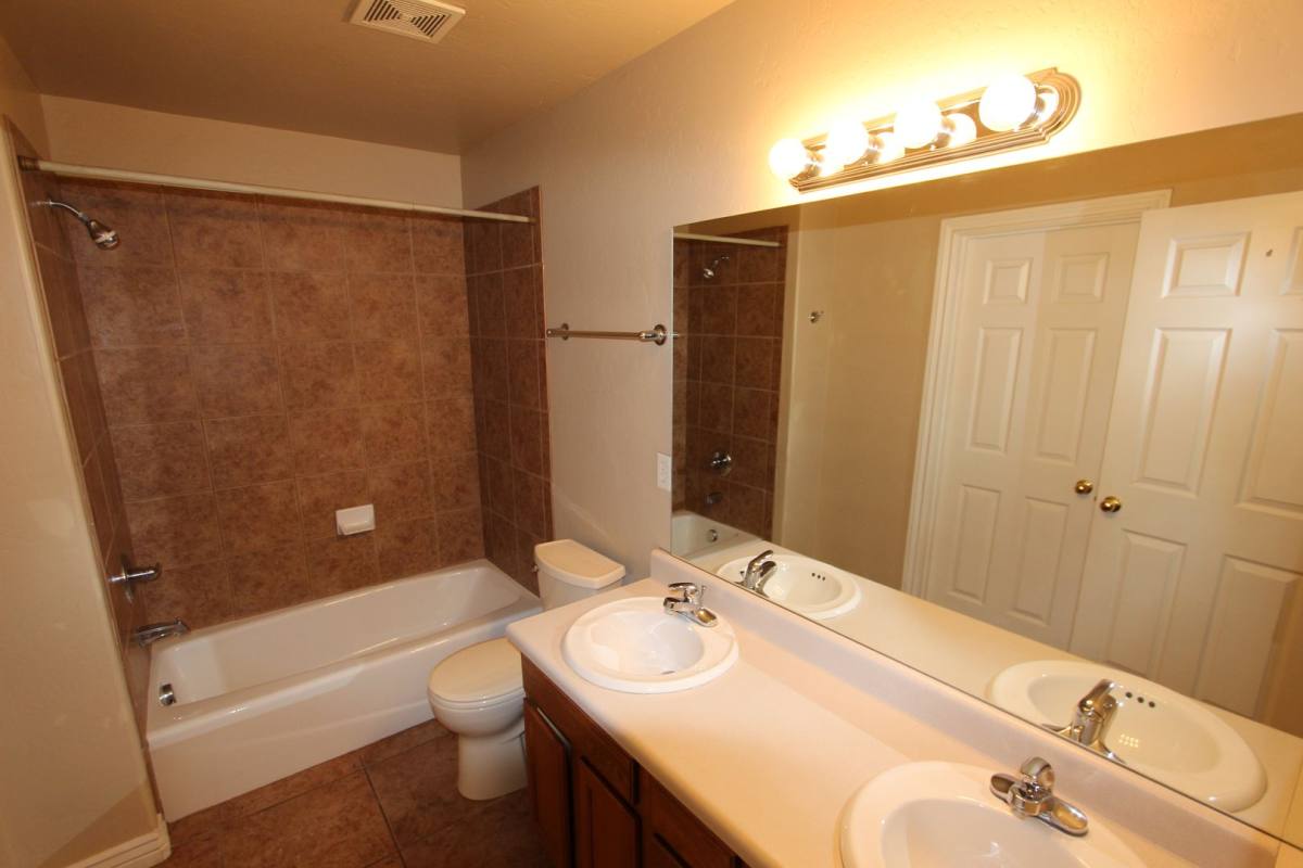 Townhouse for rent at 1535 E Payton Way, Flagstaff, AZ 86001