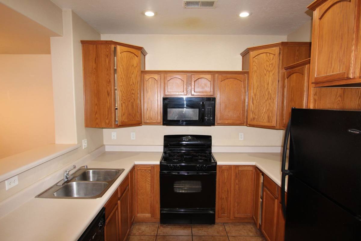 Townhouse for rent at 1535 E Payton Way, Flagstaff, AZ 86001