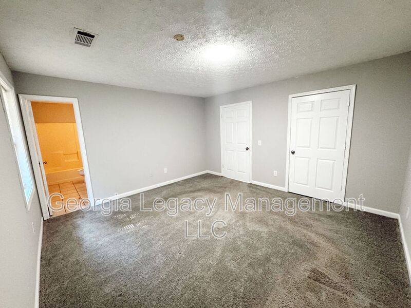 Apartment for rent at 896 Campbell St #A6, Cleveland, GA 30528