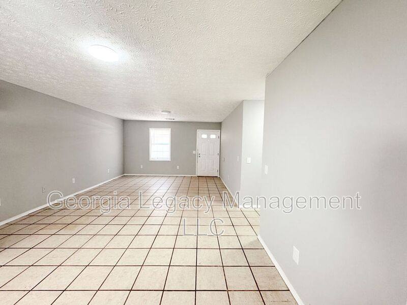 Apartment for rent at 896 Campbell St #A6, Cleveland, GA 30528
