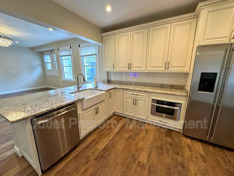 Apartment for rent at 133 E Concord St #A, Orlando, FL 32801